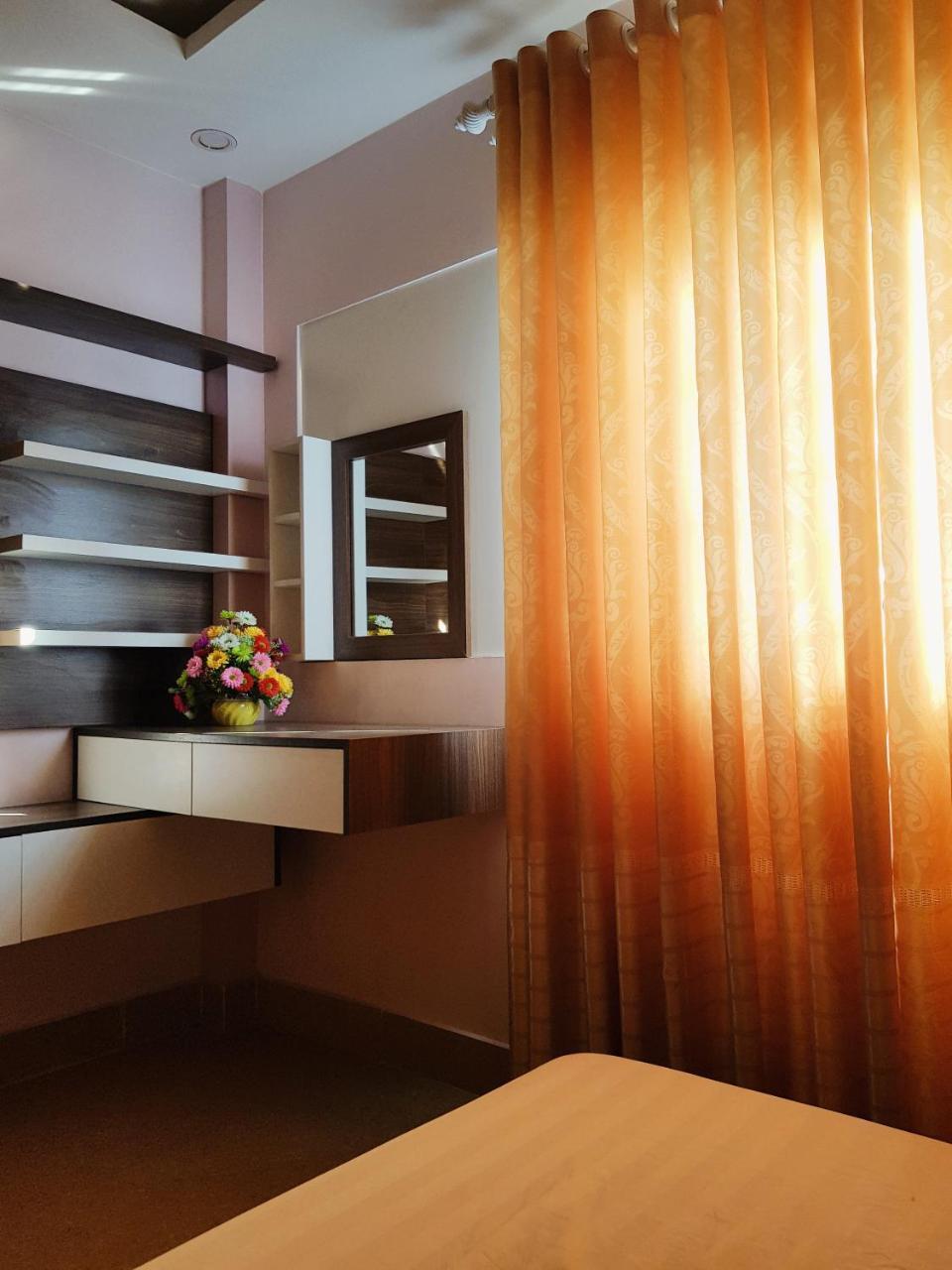Ruby Hotel Vinh Yen Exteriér fotografie