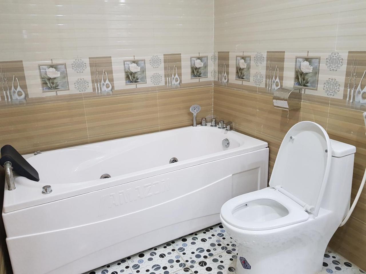 Ruby Hotel Vinh Yen Exteriér fotografie