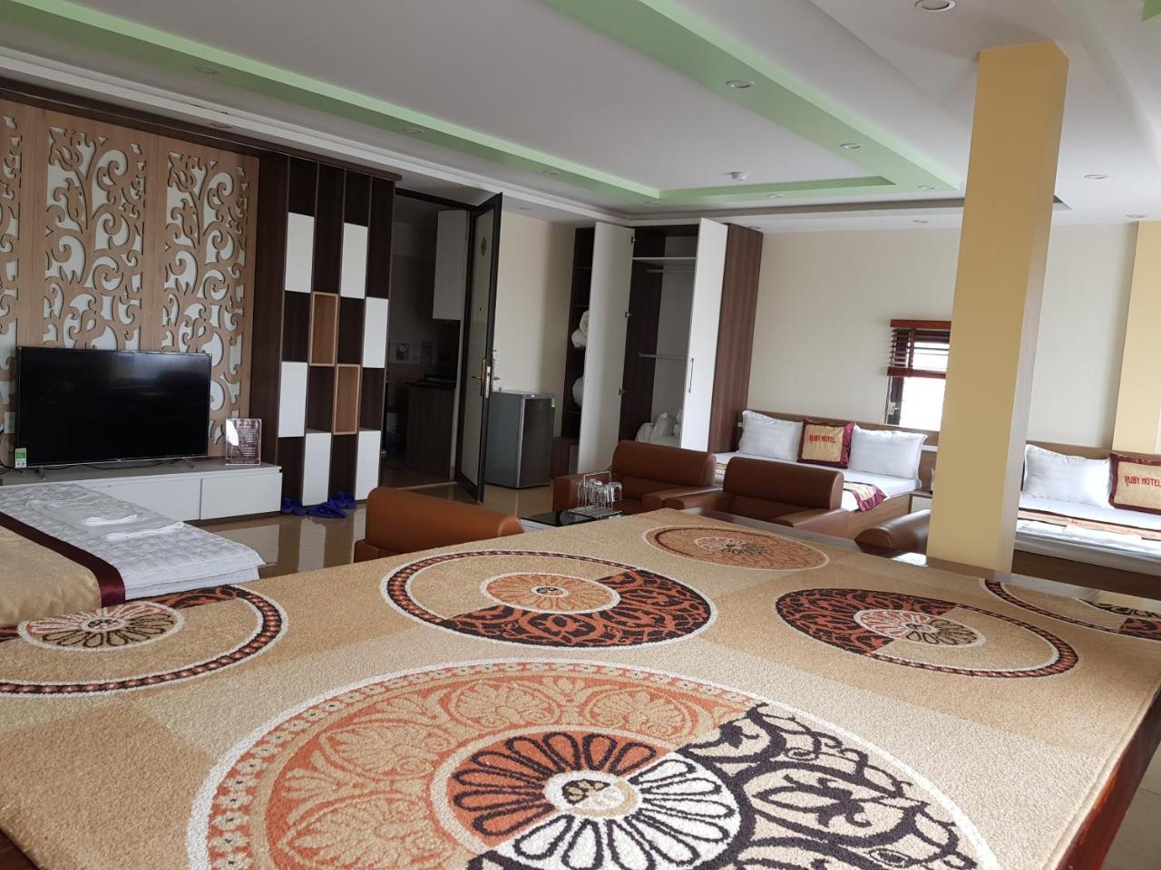 Ruby Hotel Vinh Yen Exteriér fotografie