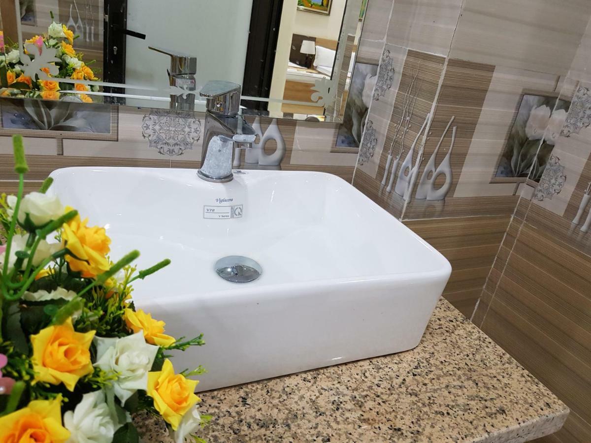 Ruby Hotel Vinh Yen Exteriér fotografie